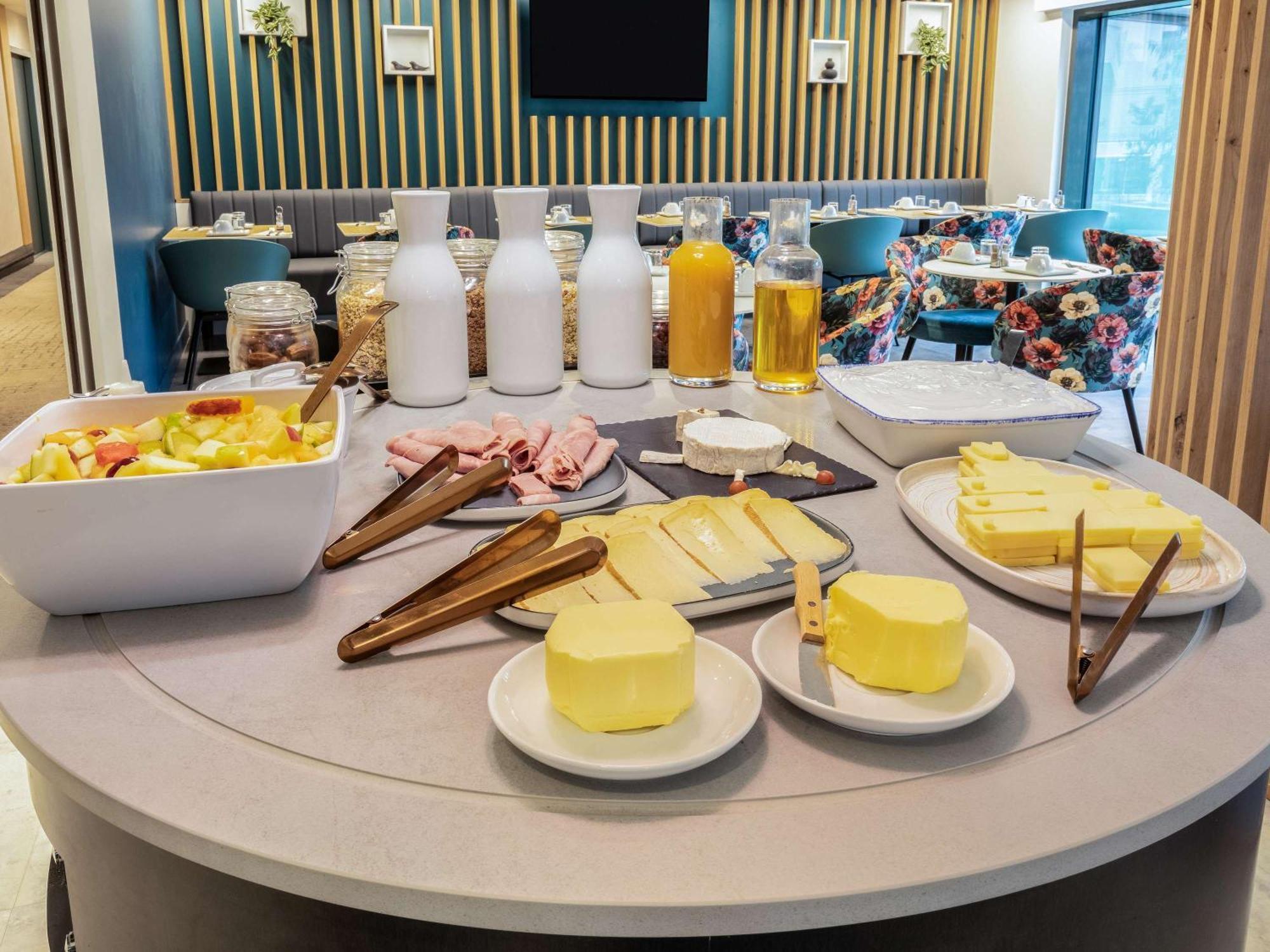 Ibis Styles Bezons Paris La Defense Hotel Екстериор снимка